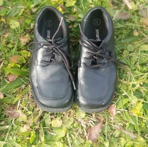 Smart Fit Boys Black Dress Shoes. Sz:11